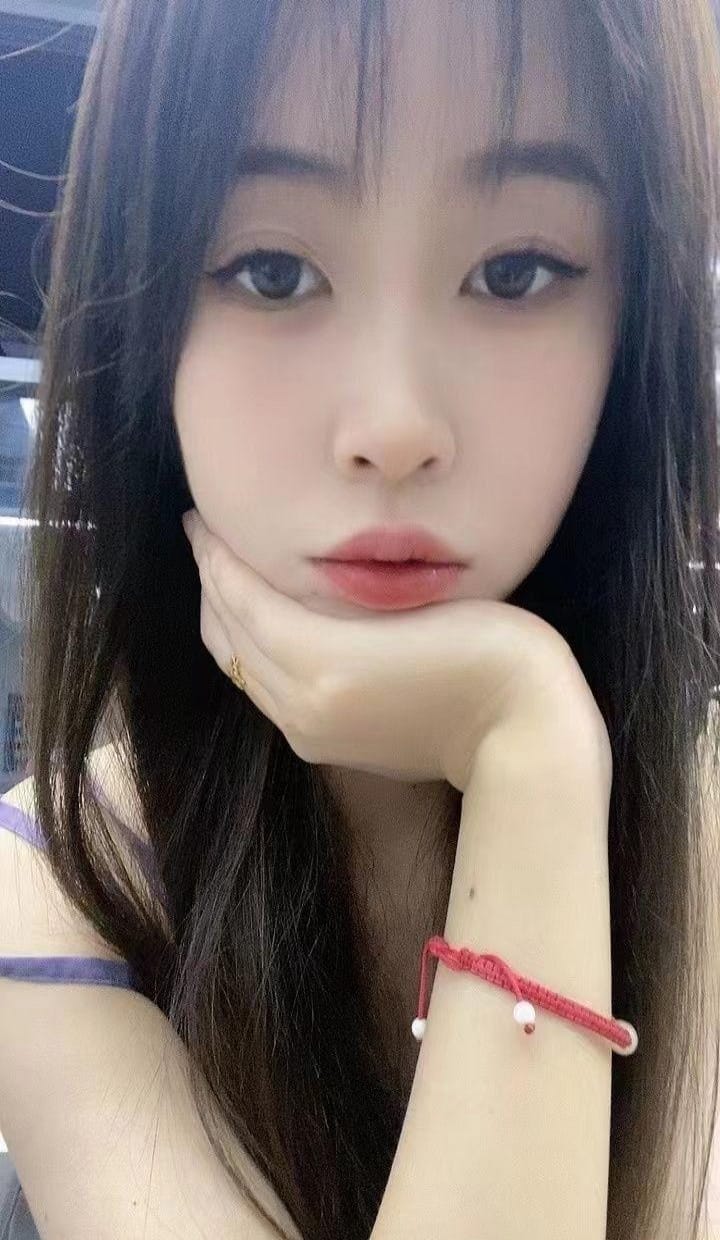 00后小妹 性价比高